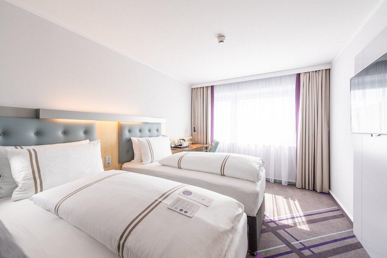 Holiday Inn Express Stuttgart Airport, An Ihg Hotel 라인펠덴에흐터딘겐 외부 사진