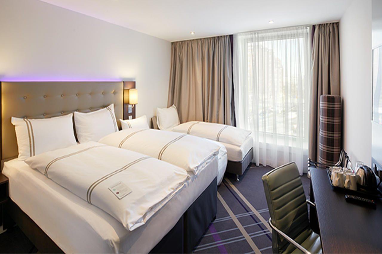 Holiday Inn Express Stuttgart Airport, An Ihg Hotel 라인펠덴에흐터딘겐 외부 사진