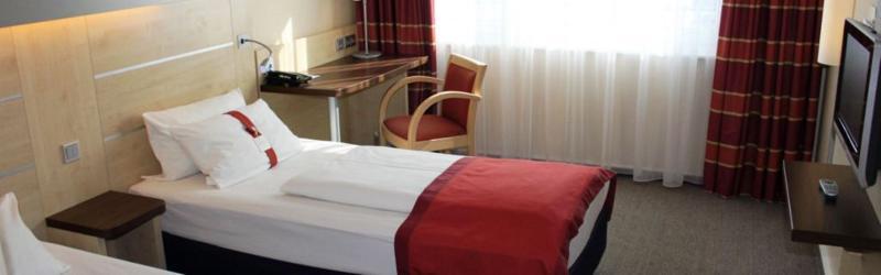 Holiday Inn Express Stuttgart Airport, An Ihg Hotel 라인펠덴에흐터딘겐 외부 사진