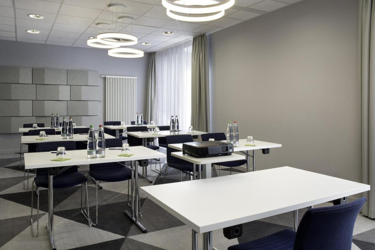 Holiday Inn Express Stuttgart Airport, An Ihg Hotel 라인펠덴에흐터딘겐 외부 사진